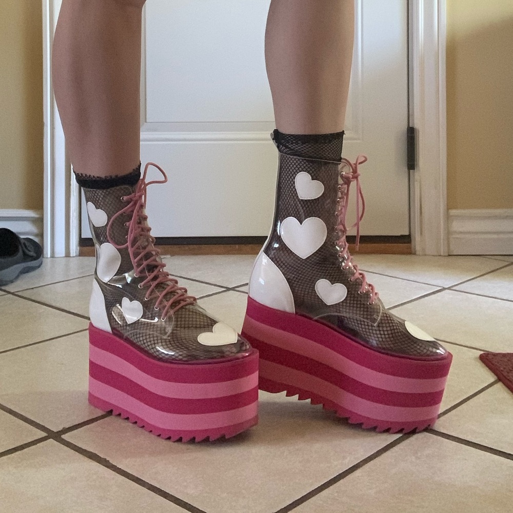 🚫SOLD🚫 SUGAR THRILLZ LOVE SICK PLATFORM BOOTS